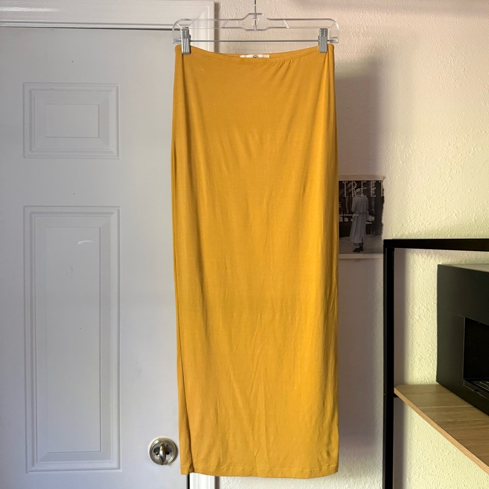 MIMU MAXI mustard yellow elastic pull on waist‎ midi skirt